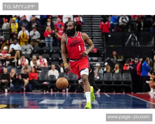 哈登小卡联手罚球命中率惊人活塞全队三分表现堪忧